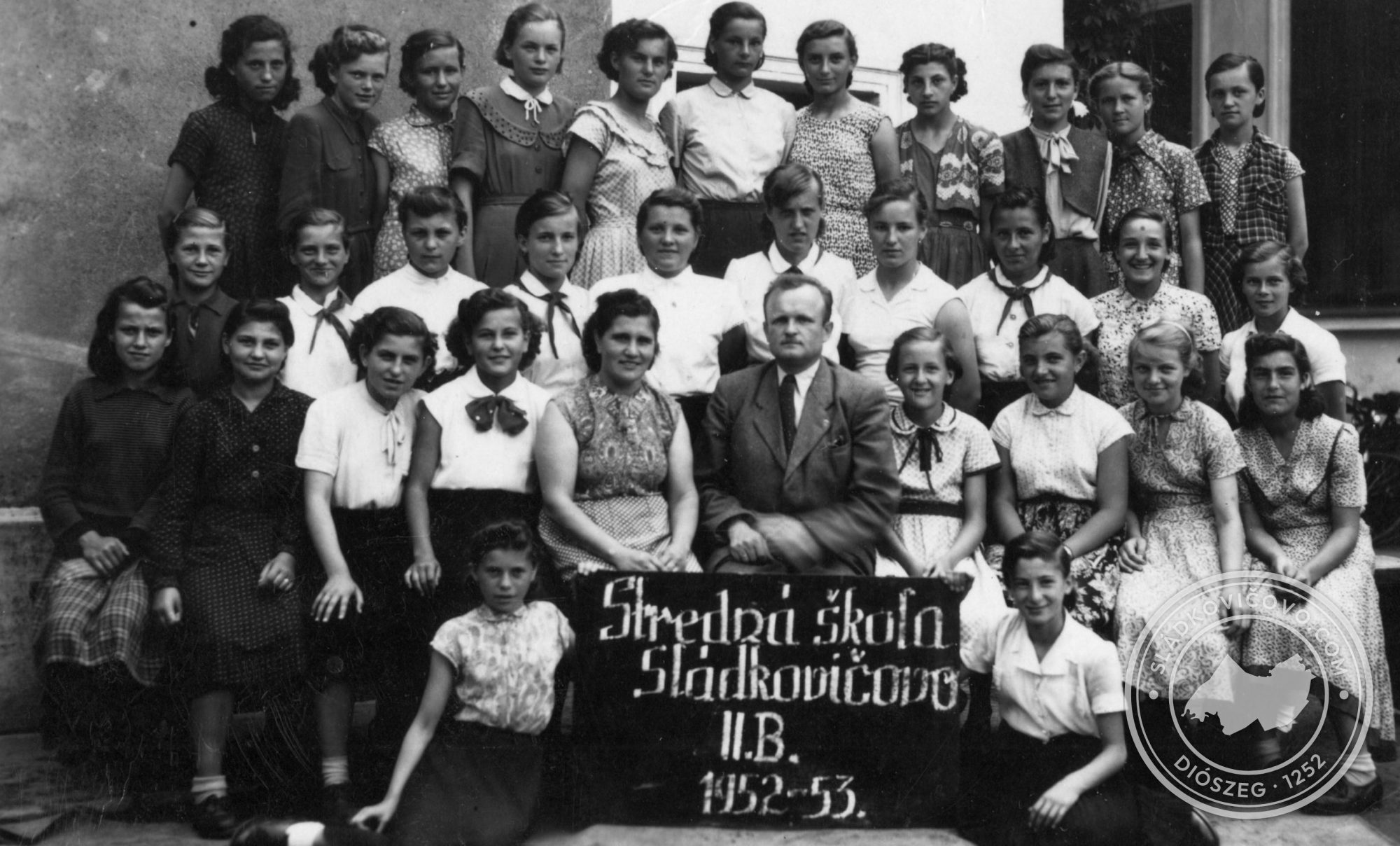 SŠ 1952-53 2.B