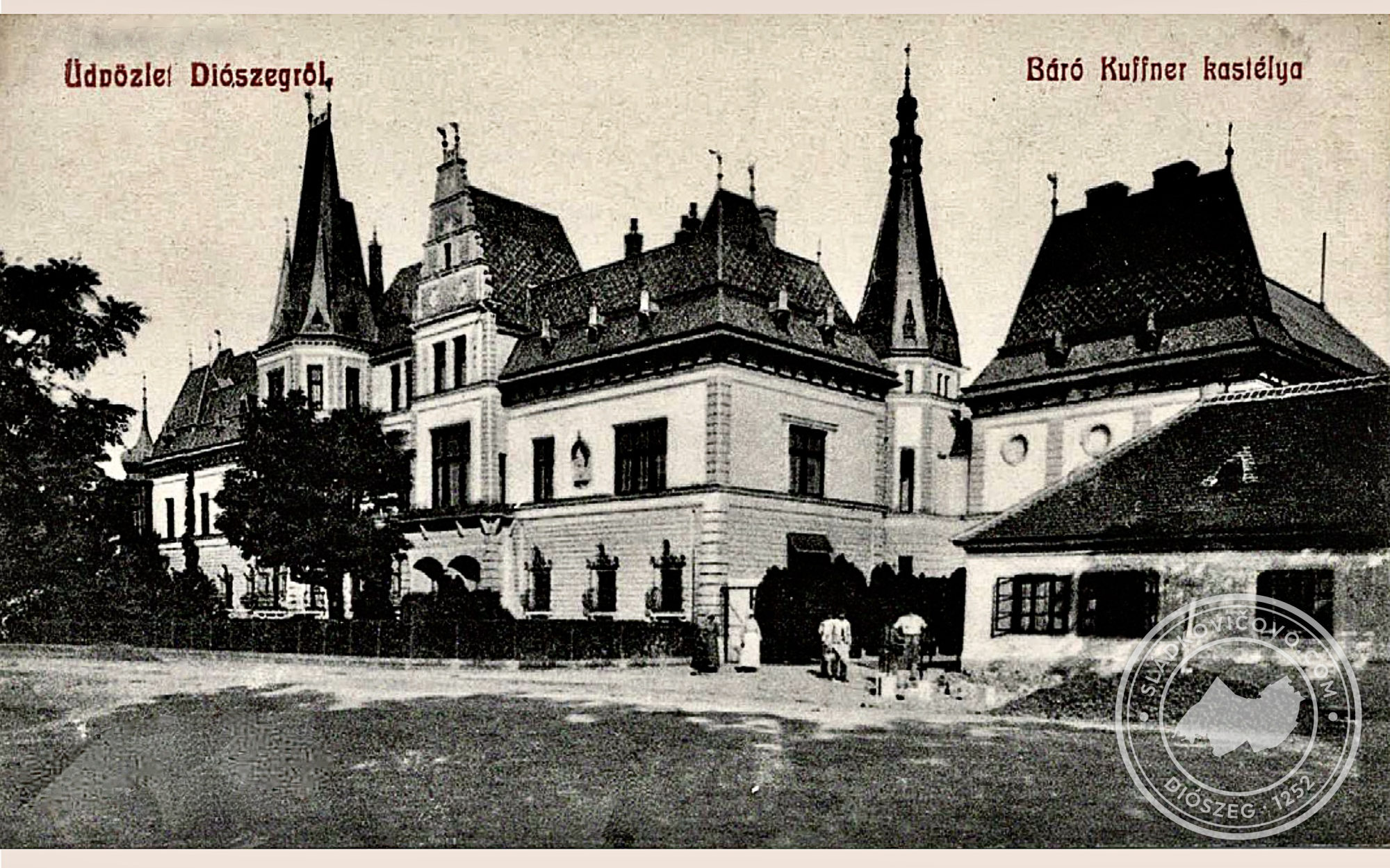 Pôvodná podoba kaštieľa na pohľadnici z roku 1911 už aj s prístavbou obrazárne.