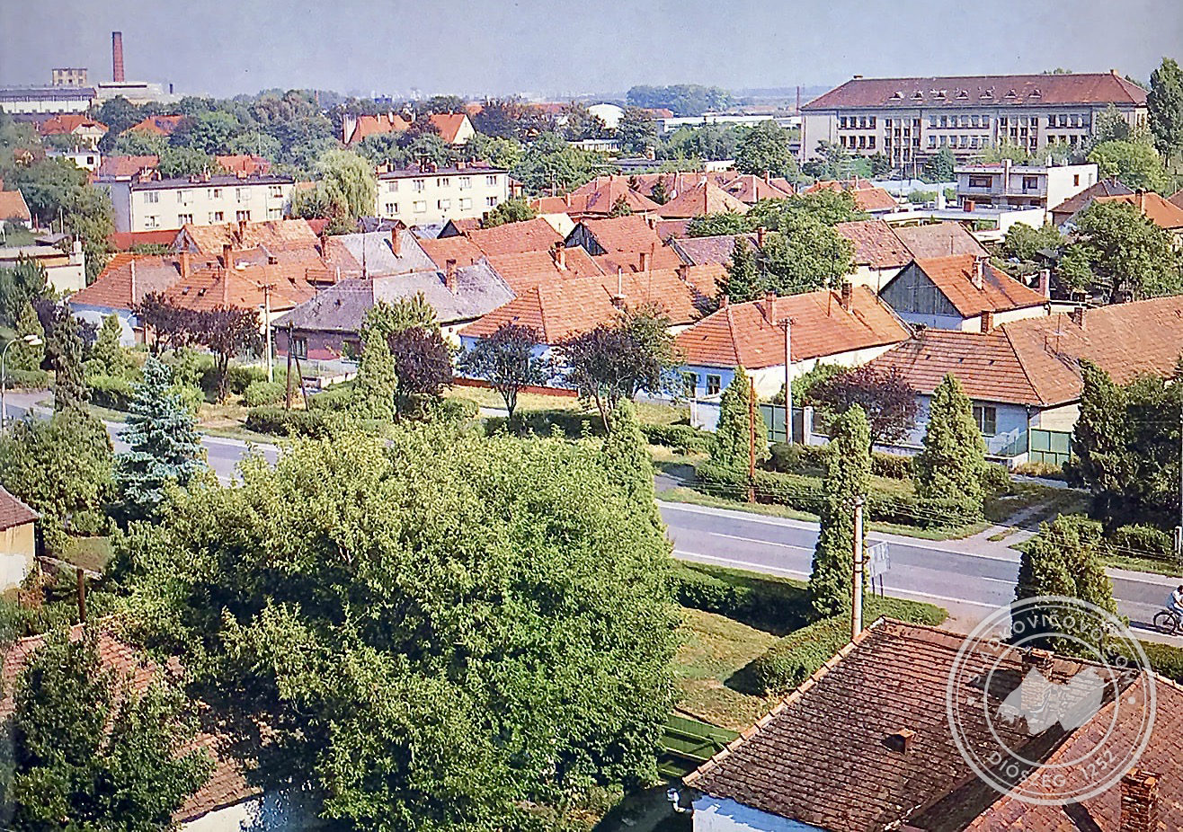 Madártávlatból készült fénykép a 20. század nyolcvanas éveiből.