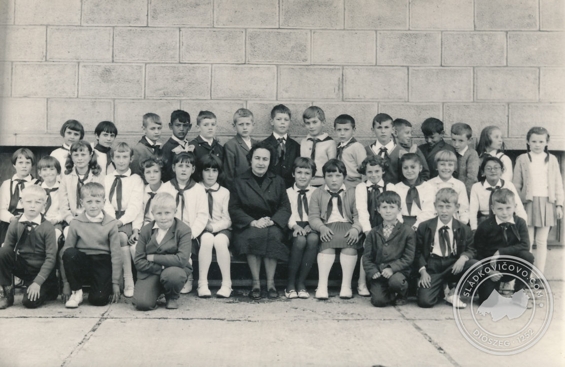 ZDŠ 1966-67 3.B (1958)