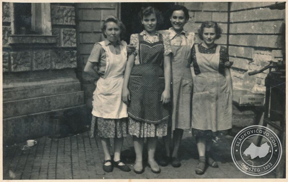 Kolektív kuchárok Slovenskej odborovej školy (1953)